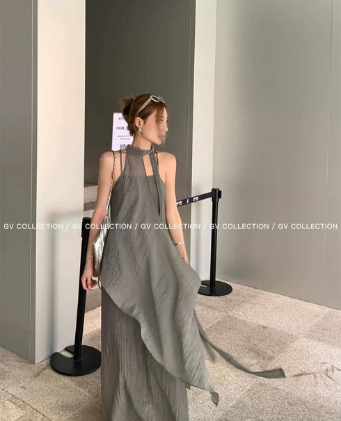 Ladies Chic Dress With Halter Neck Asymmetrical Flowing Hem
